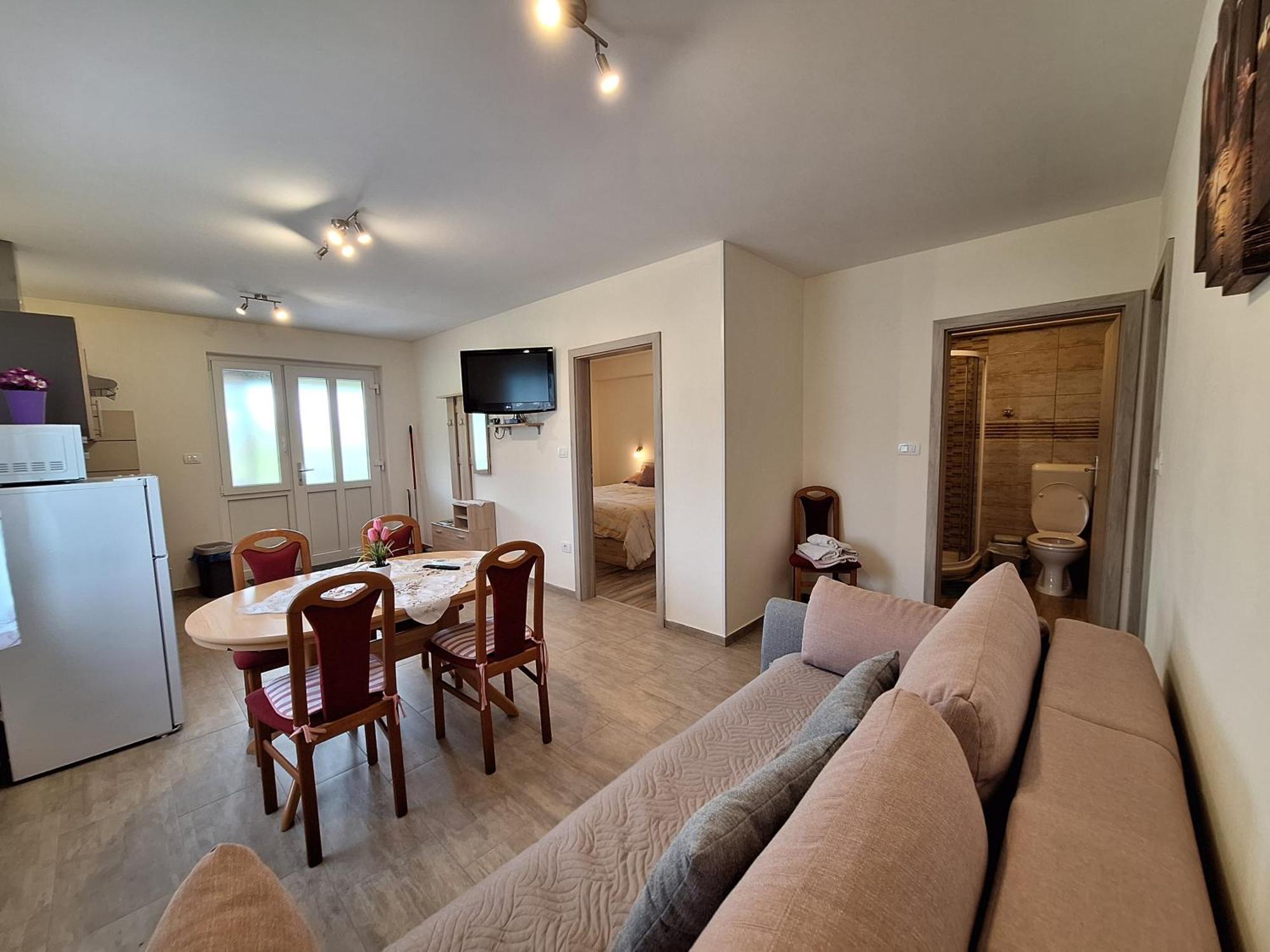 Apartma In Sobe Pilih Vipava Exterior foto