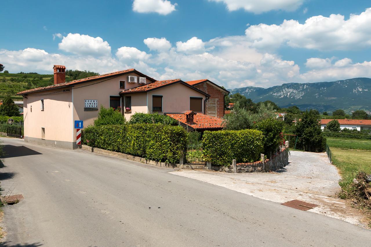 Apartma In Sobe Pilih Vipava Exterior foto